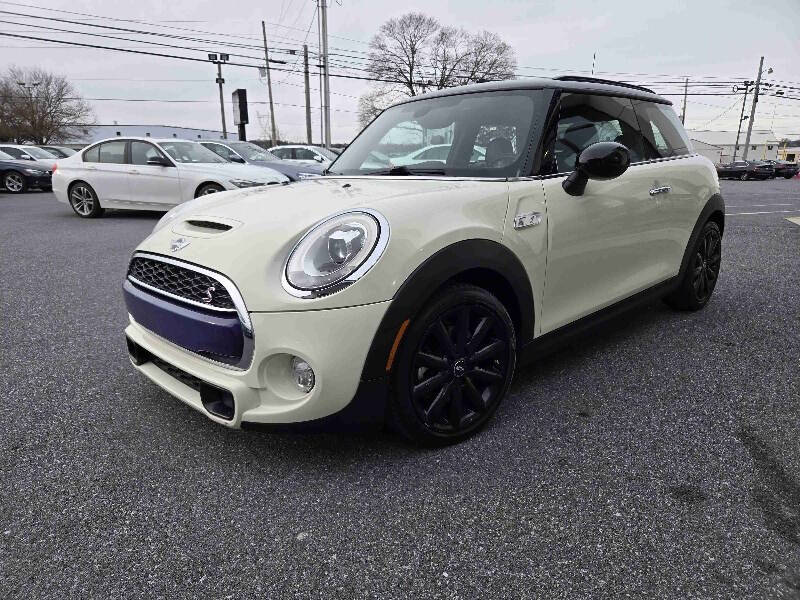 2016 MINI Hardtop 2 Door Cooper S