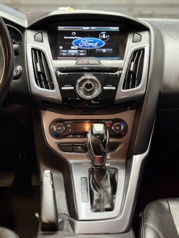 2014 Ford Focus Titanium