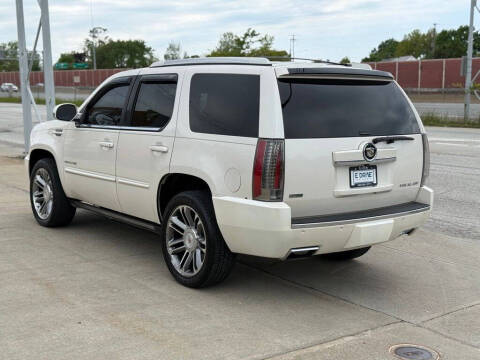 2012 Cadillac Escalade Premium