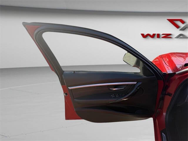 2018 BMW 3 Series 330i xDrive