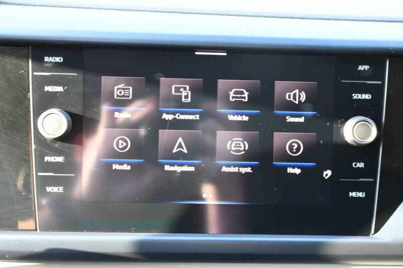 2022 Volkswagen Taos SE