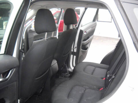 2017 Mazda CX-5 Sport