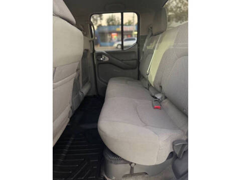 2013 Nissan Frontier SV