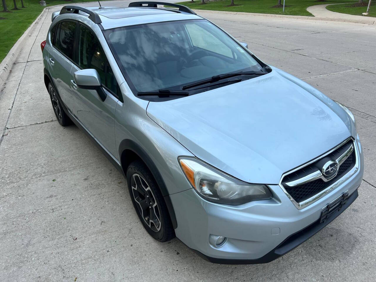 2013 Subaru XV Crosstrek Limited's photo
