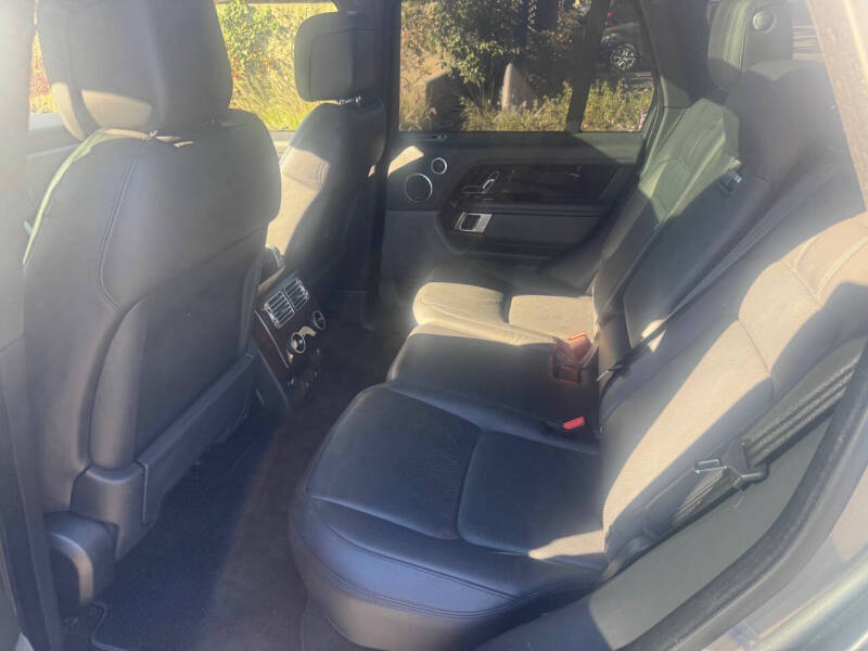 2021 Land Rover Range Rover P525 HSE Westminster Edition