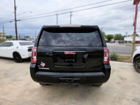 2017 GMC Yukon SLT