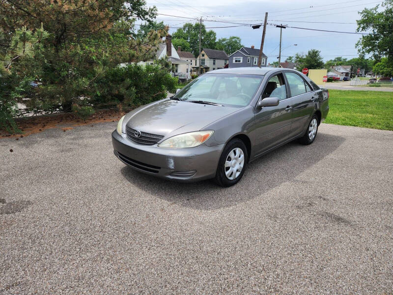 2004 Toyota Camry LE