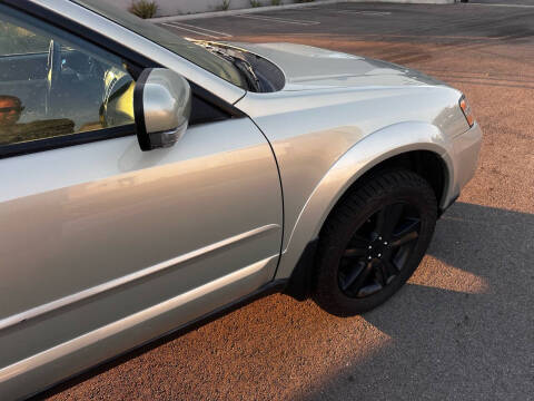 2005 Subaru Outback 2.5 XT Limited