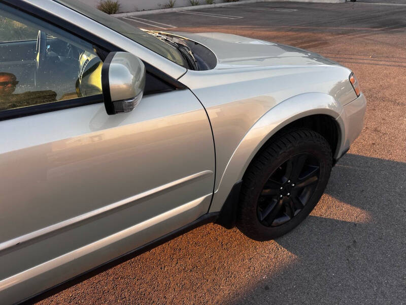 2005 Subaru Outback 2.5 XT Limited