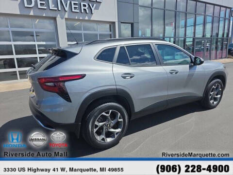 2024 Chevrolet Trax LT