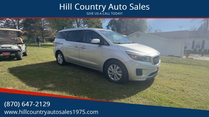 2016 Kia Sedona LX's photo