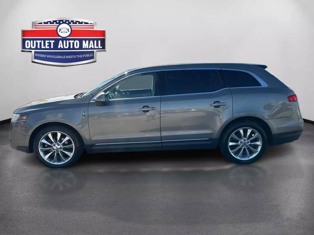 2012 Lincoln MKT for sale at Outlet Auto Mall in Okeechobee, FL