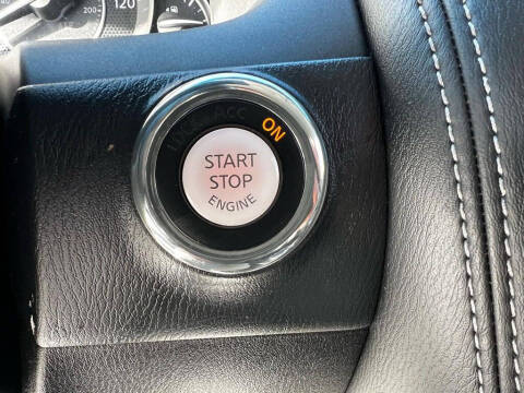 2017 Nissan Armada SL