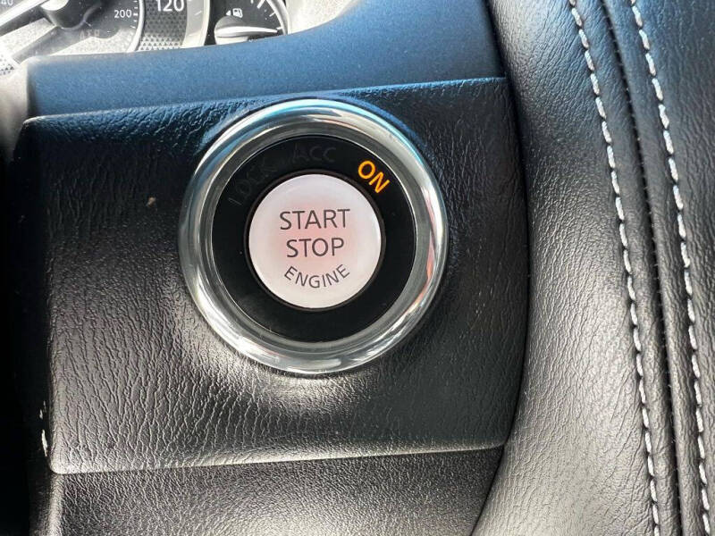 2017 Nissan Armada SL