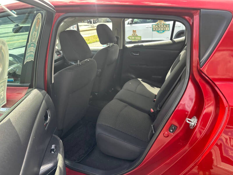 2015 Nissan LEAF S
