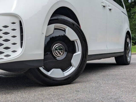 2025 Volkswagen ID. Buzz Pro S