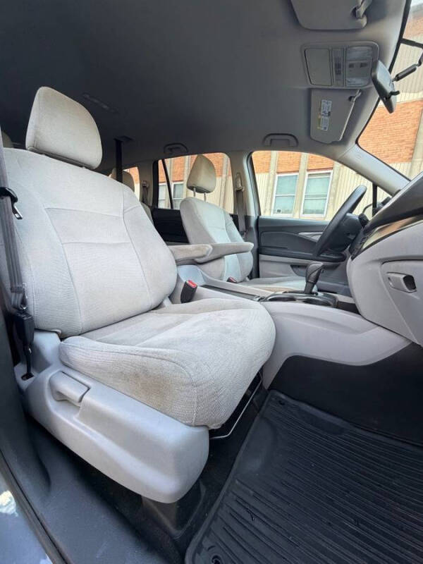 2016 Honda Pilot LX