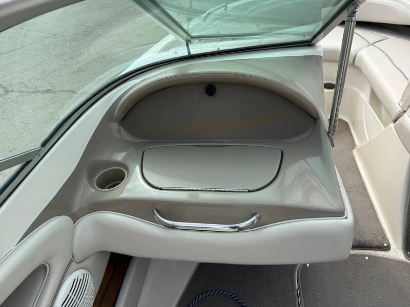 2001 Maxum 1900 SR2