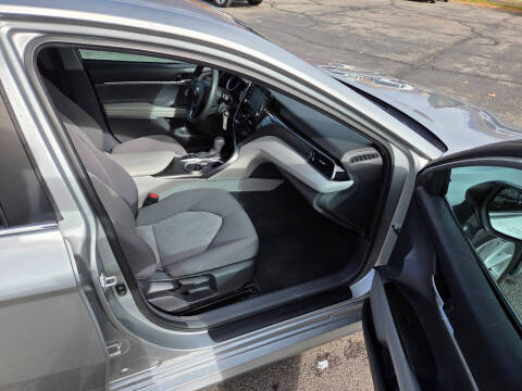 2023 Toyota Camry LE