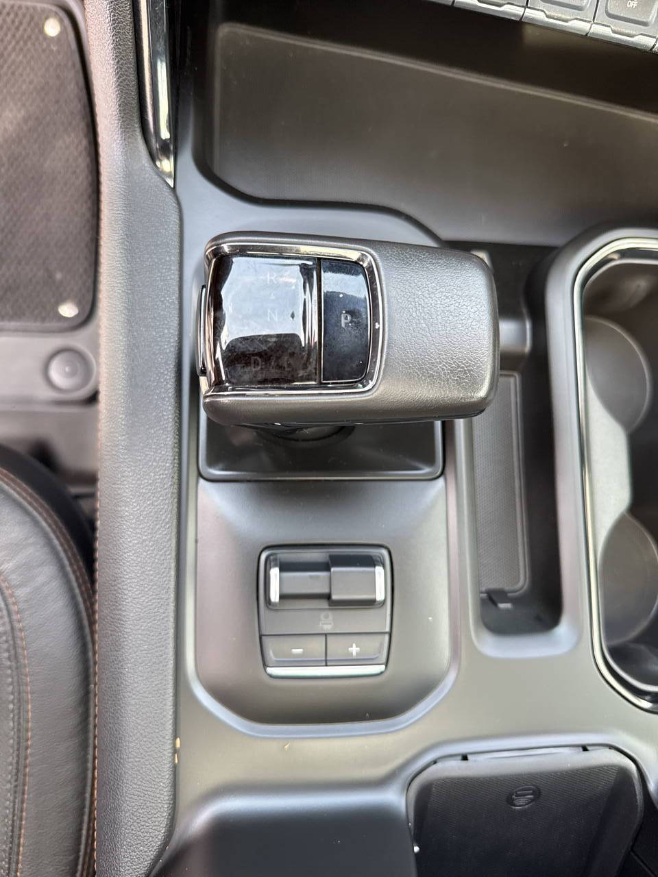 used 2022 GMC Sierra 1500 car, priced at $48,999