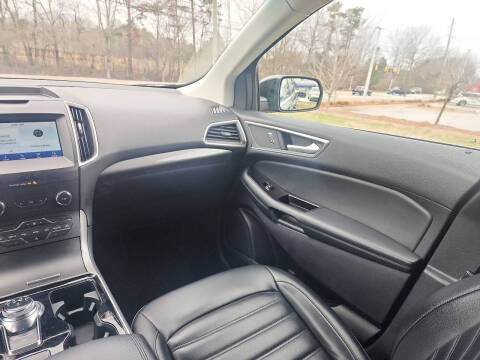 2020 Ford Edge SEL