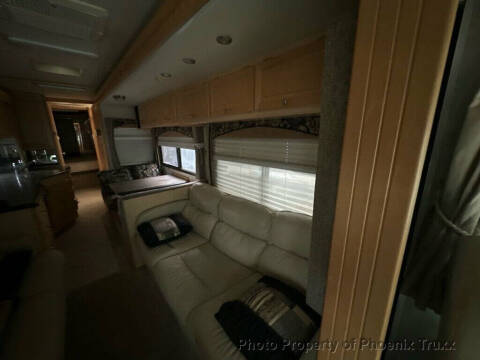 2006 Freightliner MH Chassis