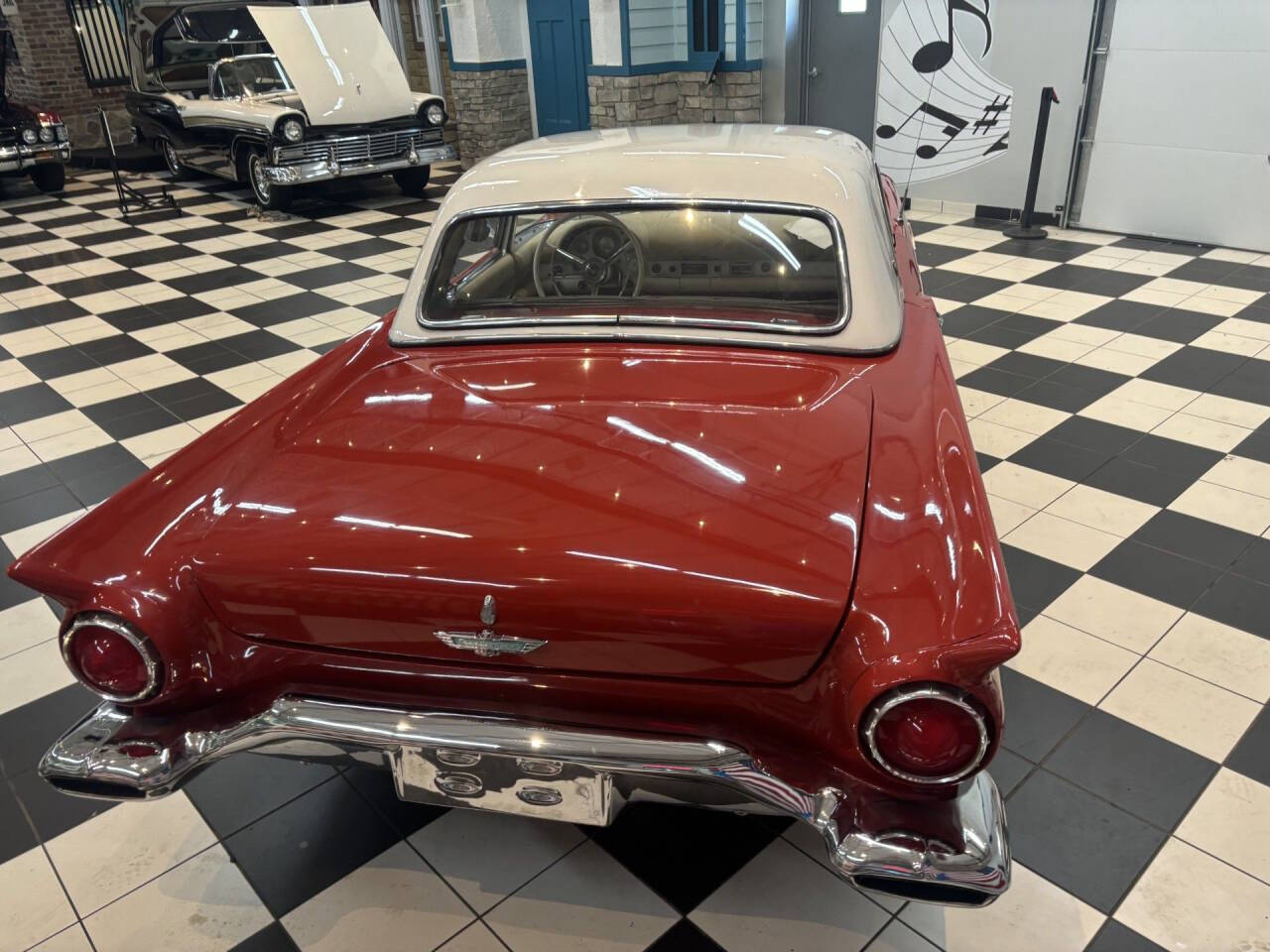 1957 Ford Thunderbird 15