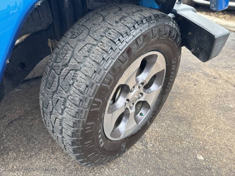 2016 Jeep Wrangler Unlimited Sahara