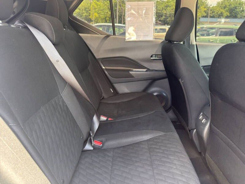 2024 Nissan Kicks SV