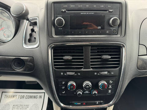 2015 Dodge Grand Caravan American Value Package