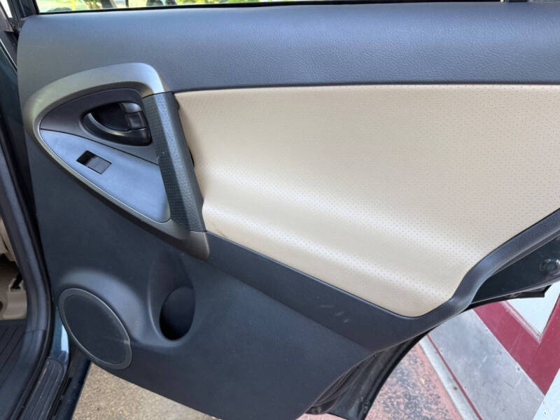 2012 Toyota RAV4 Limited