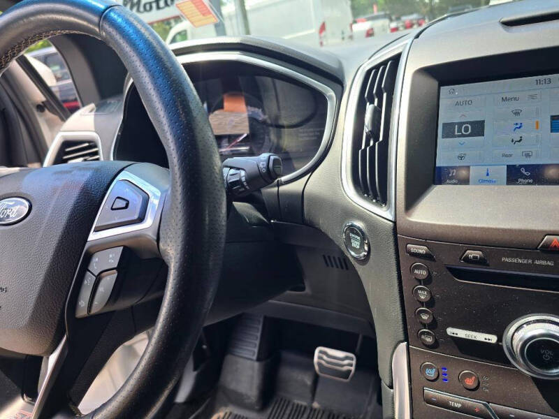 2019 Ford Edge ST
