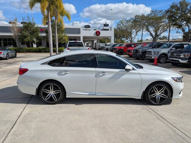 2022 Honda Accord Touring