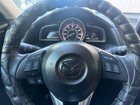 2016 Mazda MAZDA3 i Grand Touring