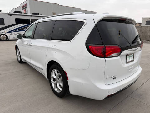 2020 Chrysler Pacifica Touring L 35th Anniversary