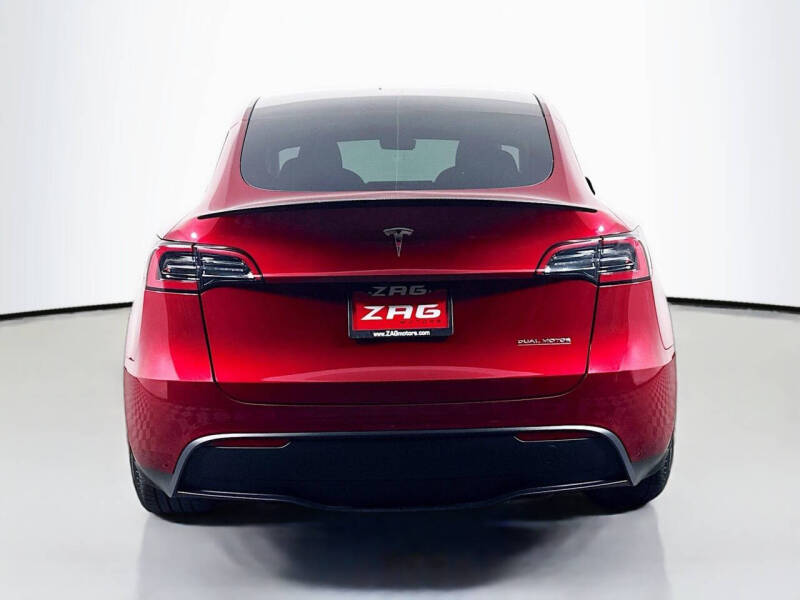 2024 Tesla Model Y Performance