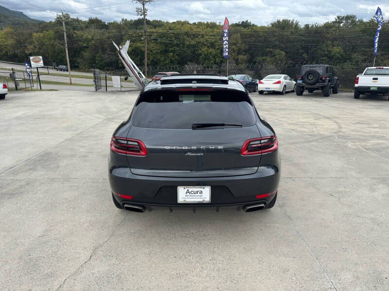 2018 Porsche Macan