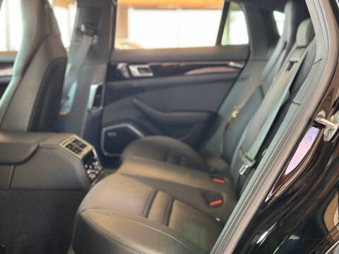 2022 Porsche Panamera