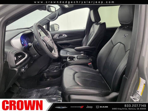 2022 Chrysler Pacifica Hybrid Touring L