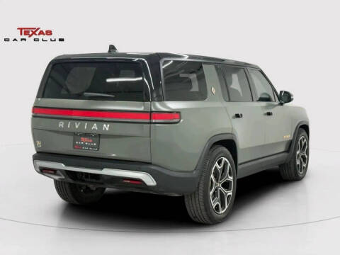 2022 Rivian R1S Launch Edition
