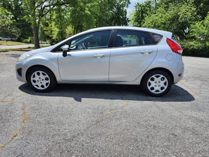 2012 Ford Fiesta SE