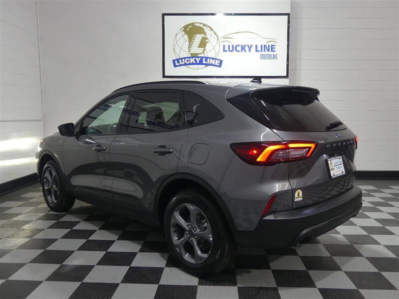 2025 Ford Escape ST-Line Select