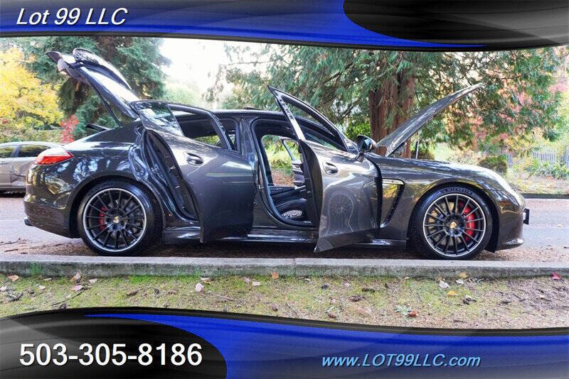 2013 Porsche Panamera GTS