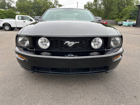 2006 Ford Mustang GT Deluxe