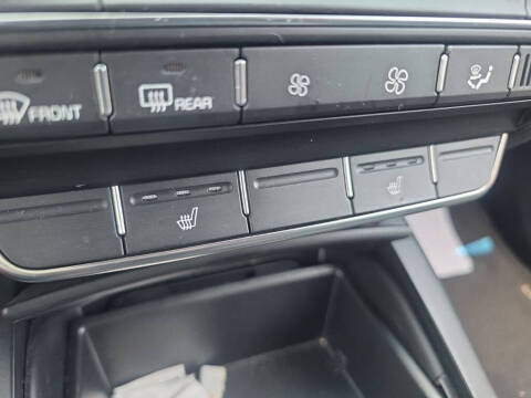 2019 Kia Sorento LX V6