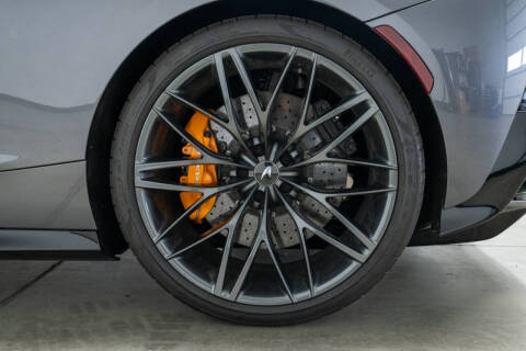 2025 McLaren GTS