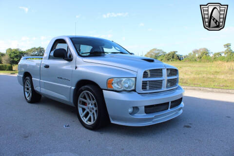 2005 Dodge Ram 1500 SRT-10