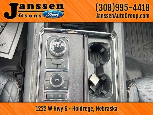 2022 Ford Expedition Platinum