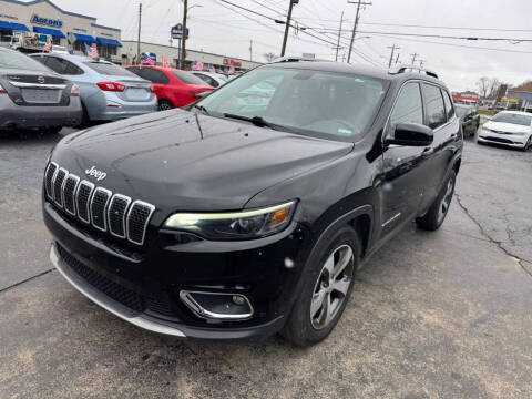 2020 Jeep Cherokee for sale at ROADSTAR MOTORS in Liberty Township OH