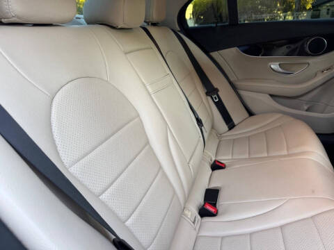 2015 Mercedes-Benz C-Class C 300 4MATIC